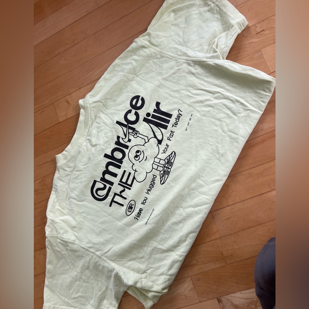 Nike Air T Shirt Size L
